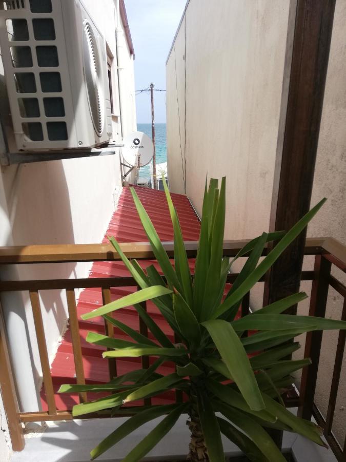Diolkos 2 Apartman Néa Róda Kültér fotó