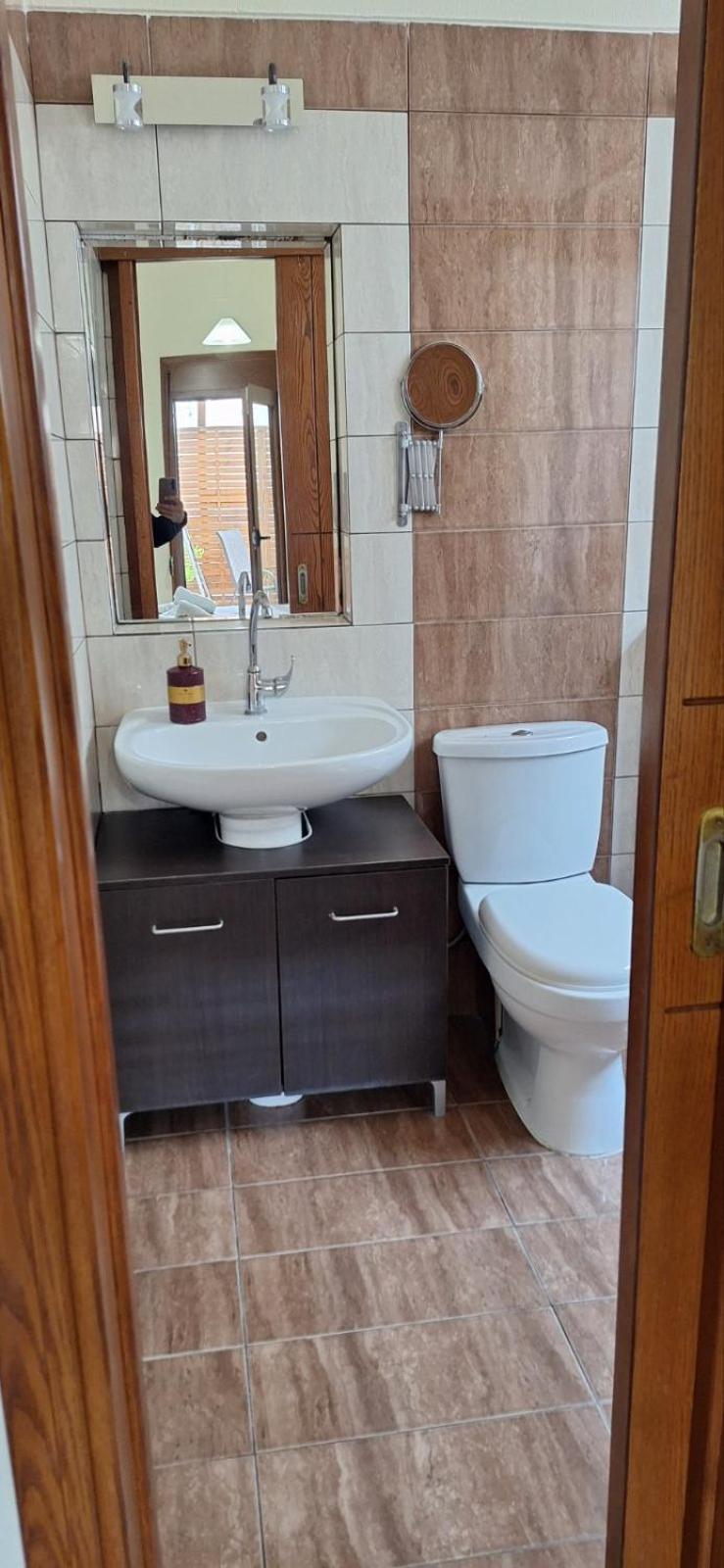 Diolkos 2 Apartman Néa Róda Szoba fotó